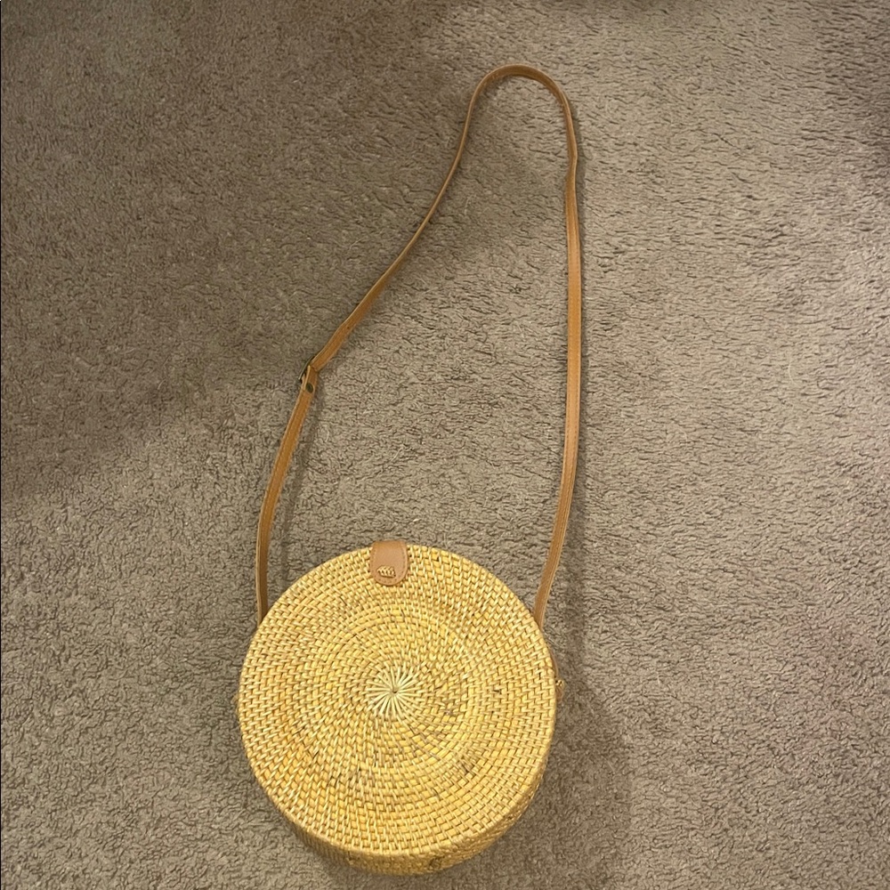 Round Rattan Straw Crossbody Bag